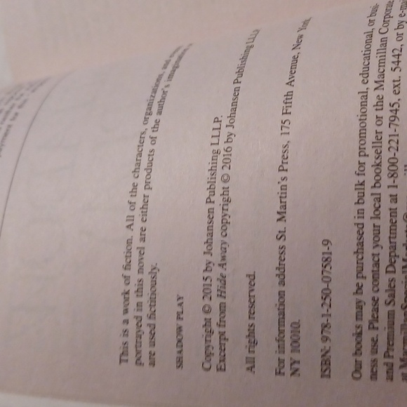 $4 Add-on "Shadow Play" by Iris Johansen - Paperback Novel - Picture 7 of 7